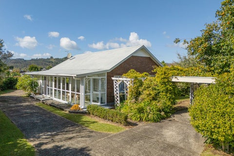 33 Catherine Crescent, Whitianga, Whitianga