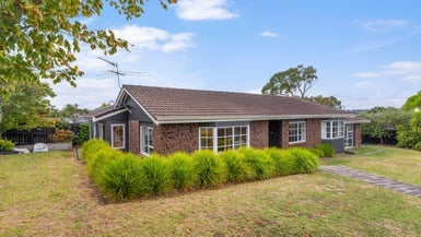1 William Bryan Drive, Half Moon Bay, Auckland