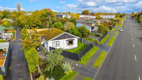 64 Winters Road, Redwood, Christchurch