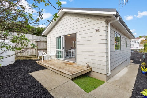 1A Stott Avenue, Birkdale, Auckland