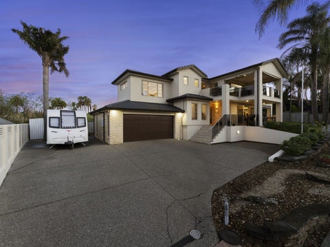 8 Tui Brae, Beachlands, Auckland