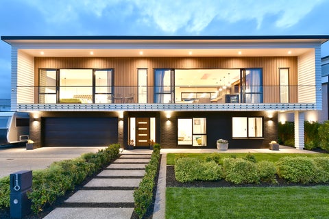 110 Arran Point Parade, Orewa, Orewa