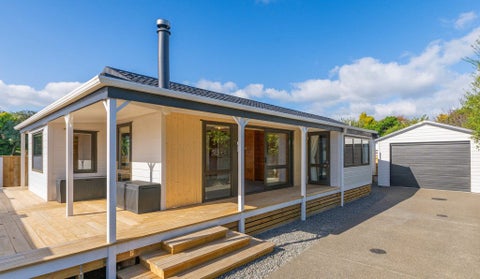 8A Hurley Road, Paraparaumu Beach, Paraparaumu