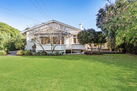49 Lloyd Avenue, Mount Albert, Auckland