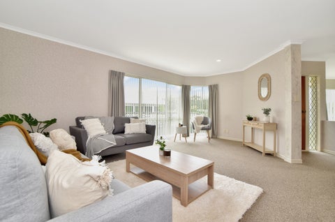 127 Russley Drive, Mount Maunganui, Mount Maunganui