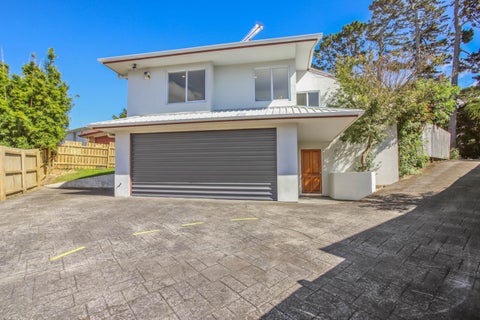 71A Stranolar Drive, Mount Roskill, Auckland