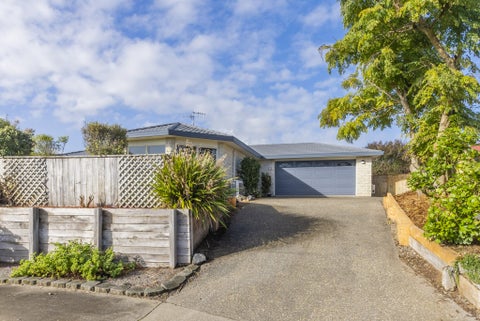 34 Monarch Place, Paraparaumu Beach, Paraparaumu