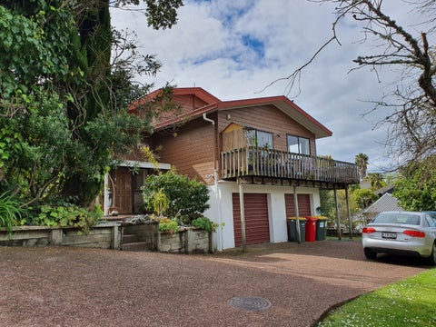 77 Nigel Road, Browns Bay, Auckland