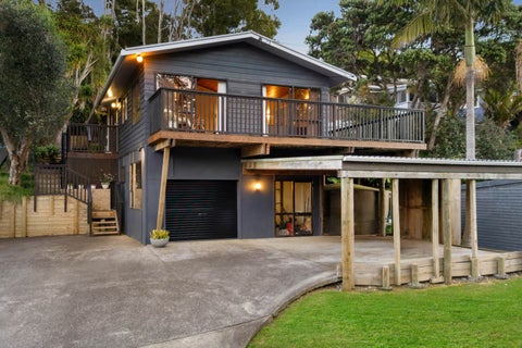11 Snapper Road, Stillwater, Silverdale