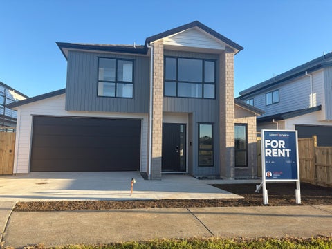 16 Songline Road, KARAKA