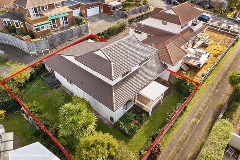 2/47 Uxbridge Road, Howick, Auckland