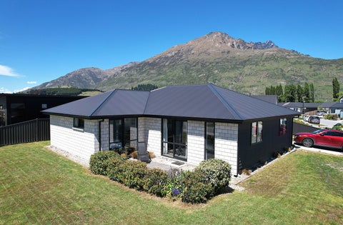 8 Walton Way, Lower Shotover, Queenstown