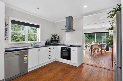17 Bickerstaffe Road, Maungaturoto