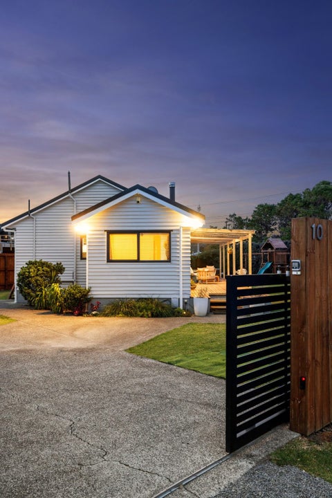 10 Great North Road, Riverhead, Riverhead