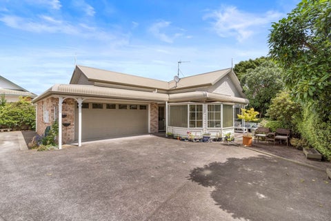31A Coles Crescent, Papakura, Papakura