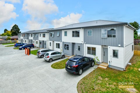 9/70 Clevedon Road, Papakura, Papakura