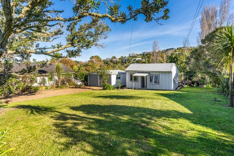 11 Korora Road, Oneroa, Waiheke Island