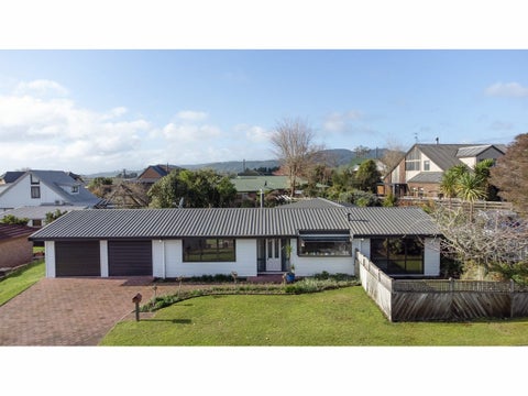 14 Mark Place, Lynmore, Rotorua