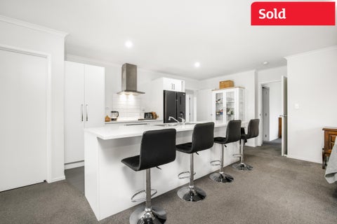 15 Lamborn Drive, Papakura, Papakura