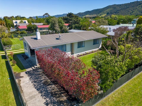 76 Brandon Street, Featherston