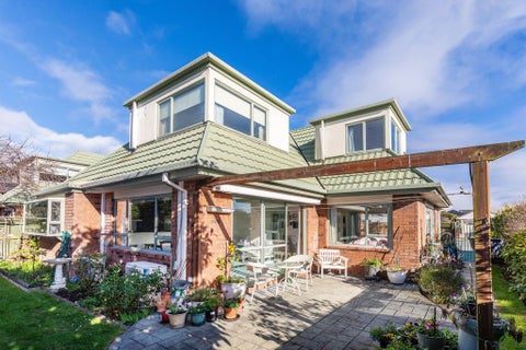 1/14 Aston Drive, Waimairi Beach, Christchurch