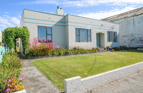 192 Gore Street, Bluff