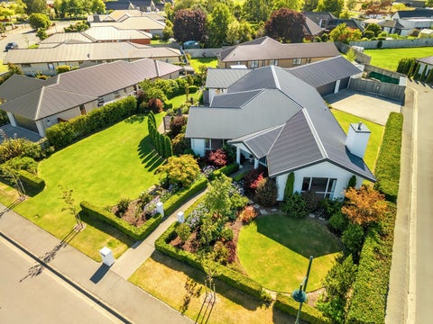11 Charlesworth Drive, Allenton, Ashburton