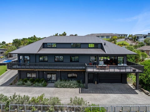 39 Bayview Park Lane, Orewa, Orewa