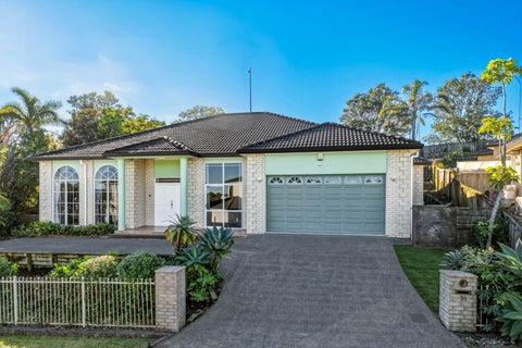 31 Cricklade Terrace, Windsor Park, Auckland