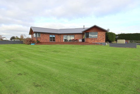 203 Pomona Road East, Makarewa, Invercargill