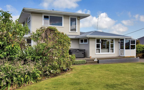 5 Rata Street, Hawera