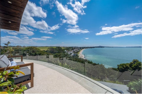 2/285 Bleakhouse Road, Mellons Bay, Auckland