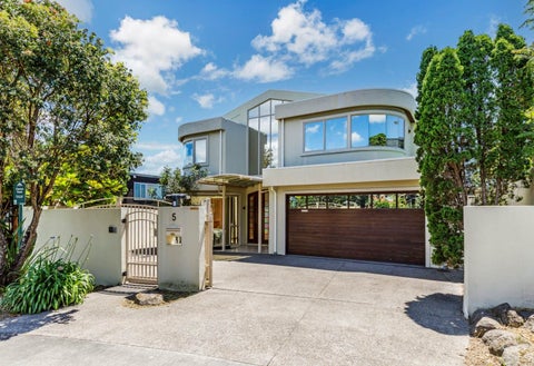 5 Gilberd Place, Torbay, Auckland