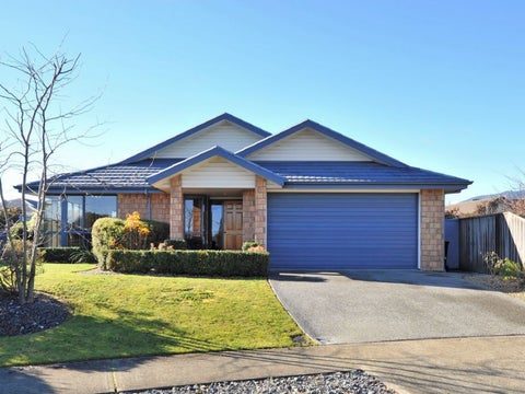 33 Cambelldon Crescent, Stoke, Nelson