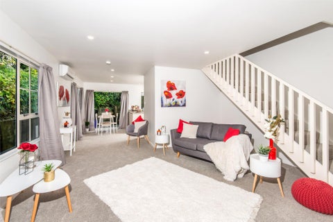 1/9 Braemar Terrace, Johnsonville, Wellington