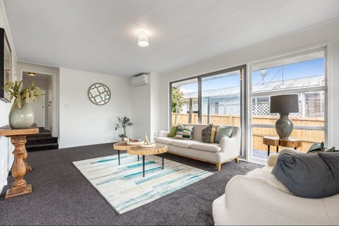 9 Huruhuru Road, Massey, Auckland