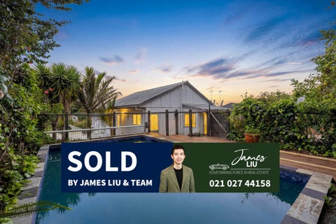 1/22 Sandown Road, Rothesay Bay, Auckland