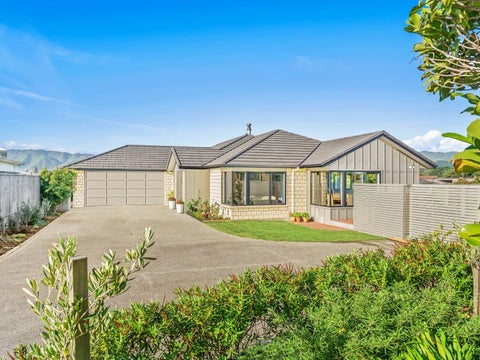 25 Pateke Way, Paraparaumu Beach, Paraparaumu