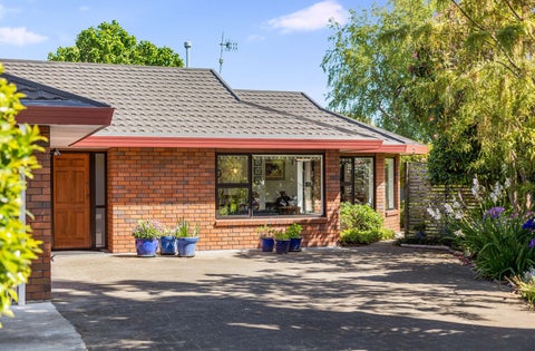 15 Rata Street, Waikanae