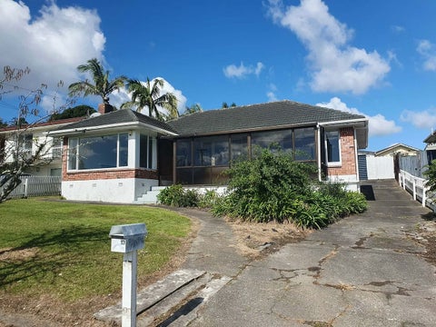 13 Willoughby Avenue, Howick, Auckland