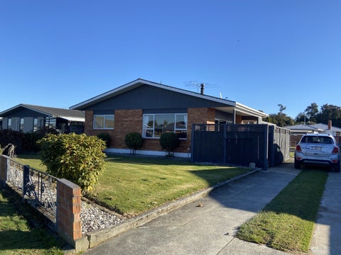 35 Waterford Drive, Winton, Winton