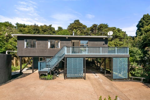 40 Hobson Terrace, Onetangi, Waiheke Island