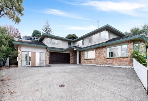 12 Falstone Lane, Browns Bay, Auckland