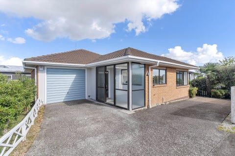 2/86 Donovan Street, Blockhouse Bay, Auckland