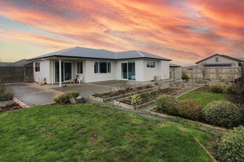 2 Routhan Way, Carterton, Carterton