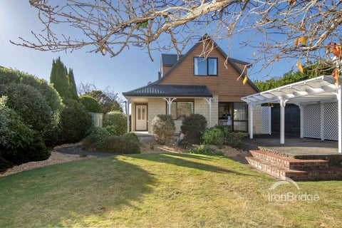 216 Major Hornbrook Road, Mount Pleasant, Christchurch