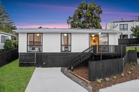 47 Lilburn Crescent, Massey, Auckland