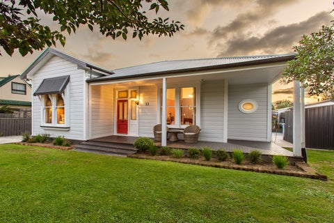 11 Albert Street, Dannevirke