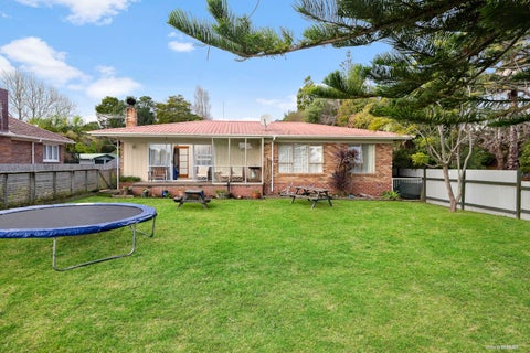 17 Valley Road, Waiuku, Waiuku