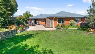 11 John Morel Place, Parklands, Christchurch